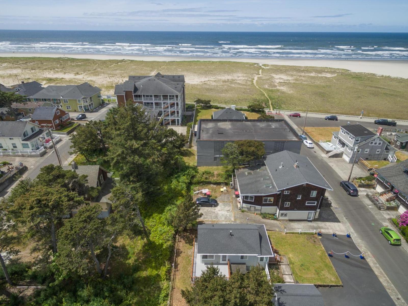 Seaside Prom Villa Exterior photo